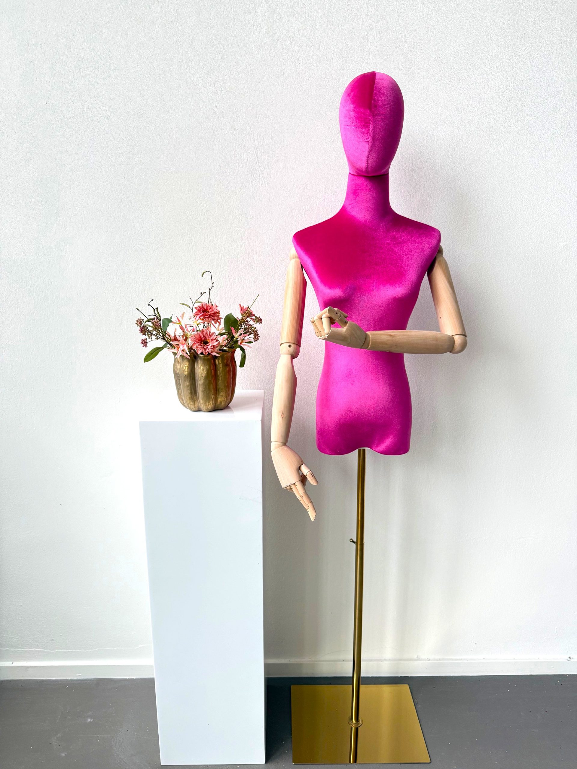 Kunstbloemen boeket Doortje incl gouden vaasje - Afbeelding 3