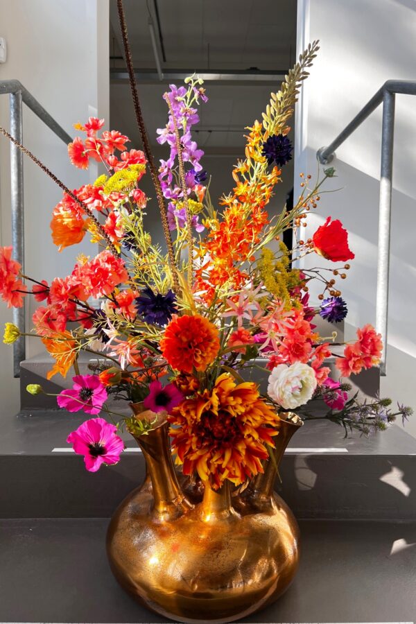 Zijdenbloemen boeket Coco voor in de toetervaas 7 mouth