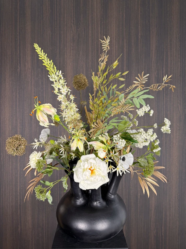 Zijdenbloemen boeket Dion voor in de toetervaas